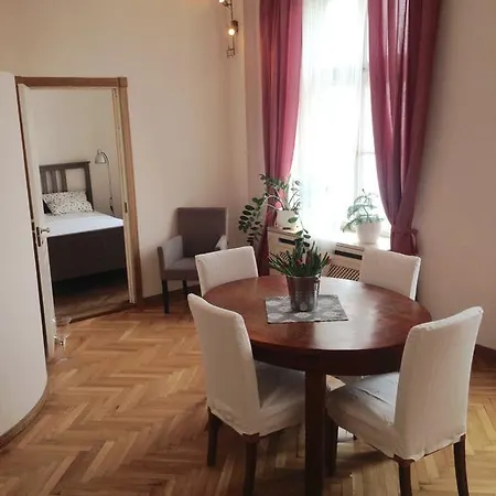 Apartment Anton Panorama *